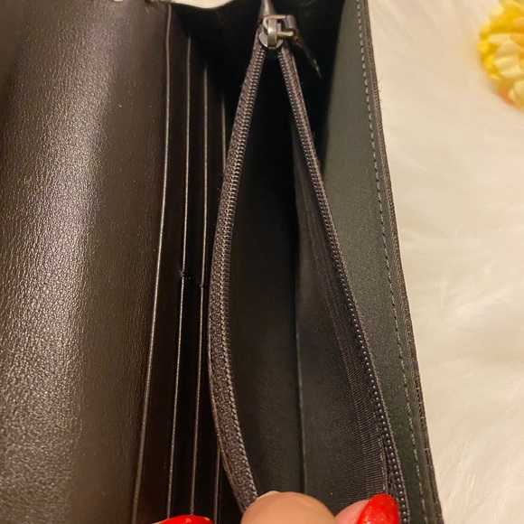 🌸RARE Authentic Dior vintage wallet on a chain🌸 - Picture 8 of 13